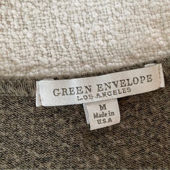 Green Envelope front tie green sweater size medium - Picture 6 of 6